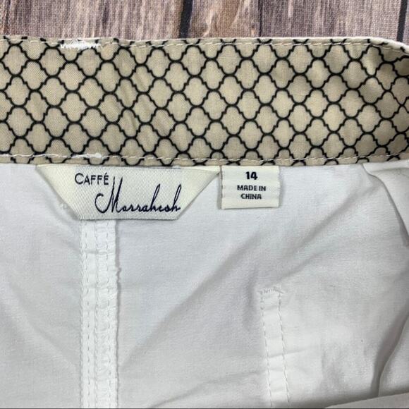 Marrakesh White distressed shorts - Picture 2 of 5